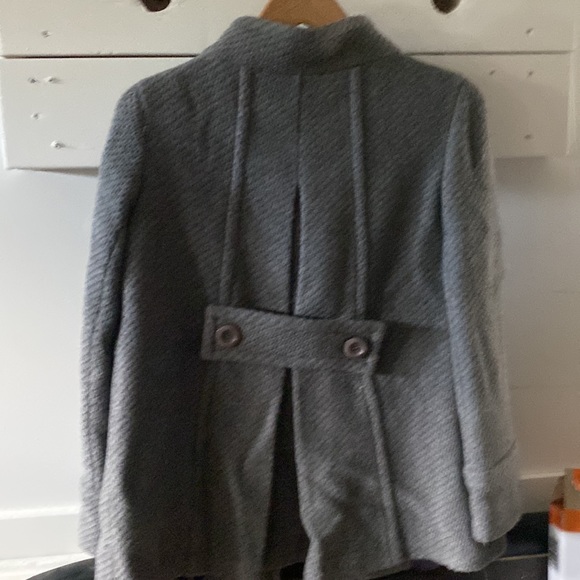 Grey Jacket - Picture 2 of 4